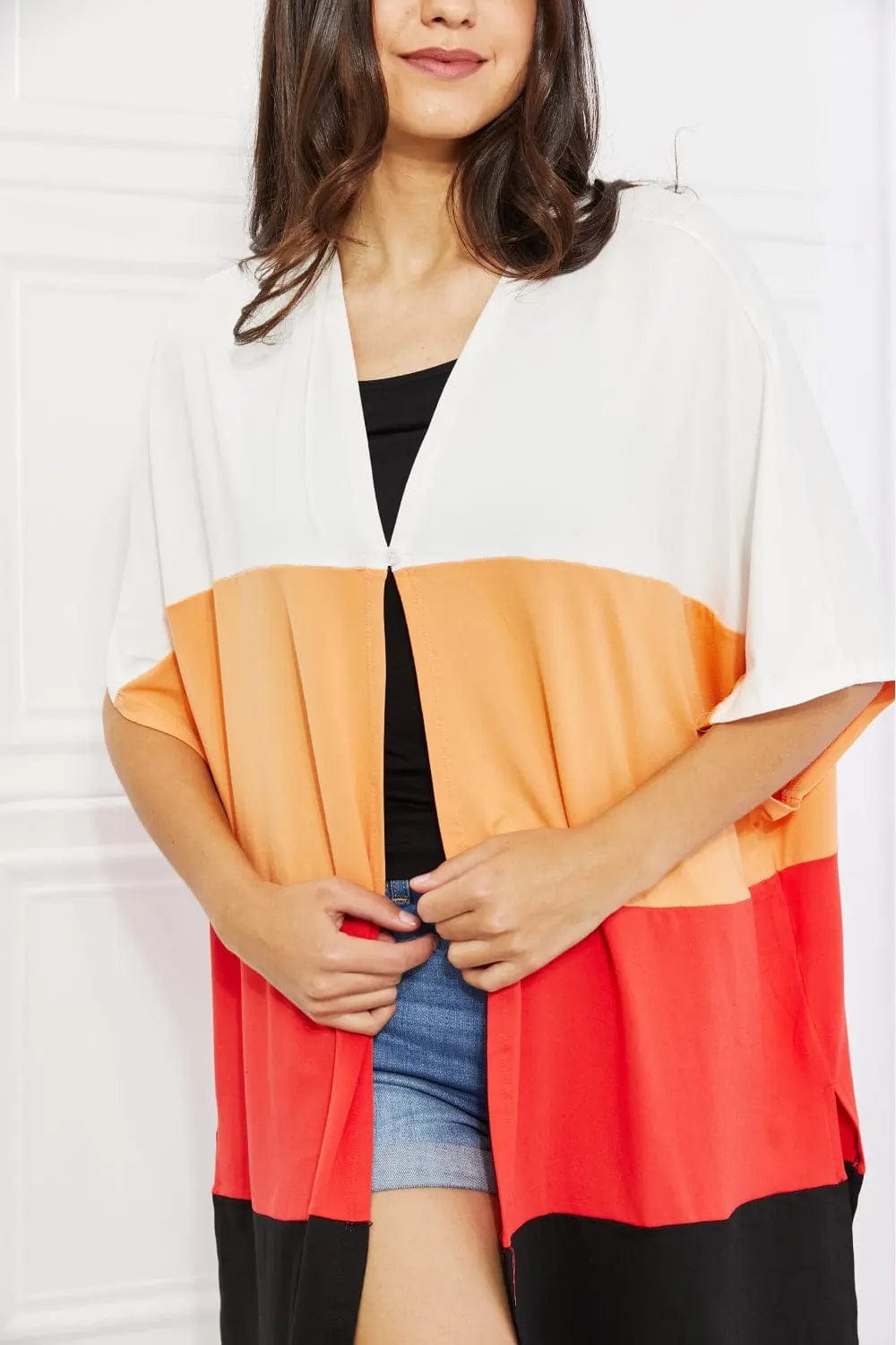Culture Code Full Size Color Block Short Sleeve Cardigan  24.00 MPGD Corp Merchandise